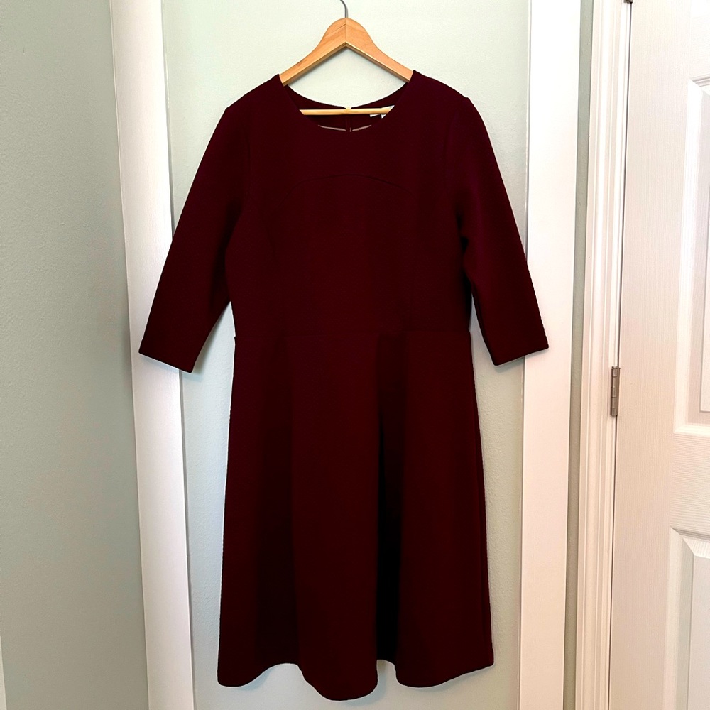 Boden Colorblock Quilted Curve and Flare Dress